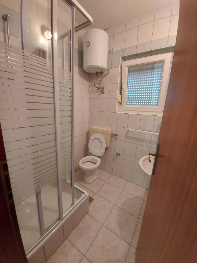 Apartment Pezic Krk Town Esterno foto