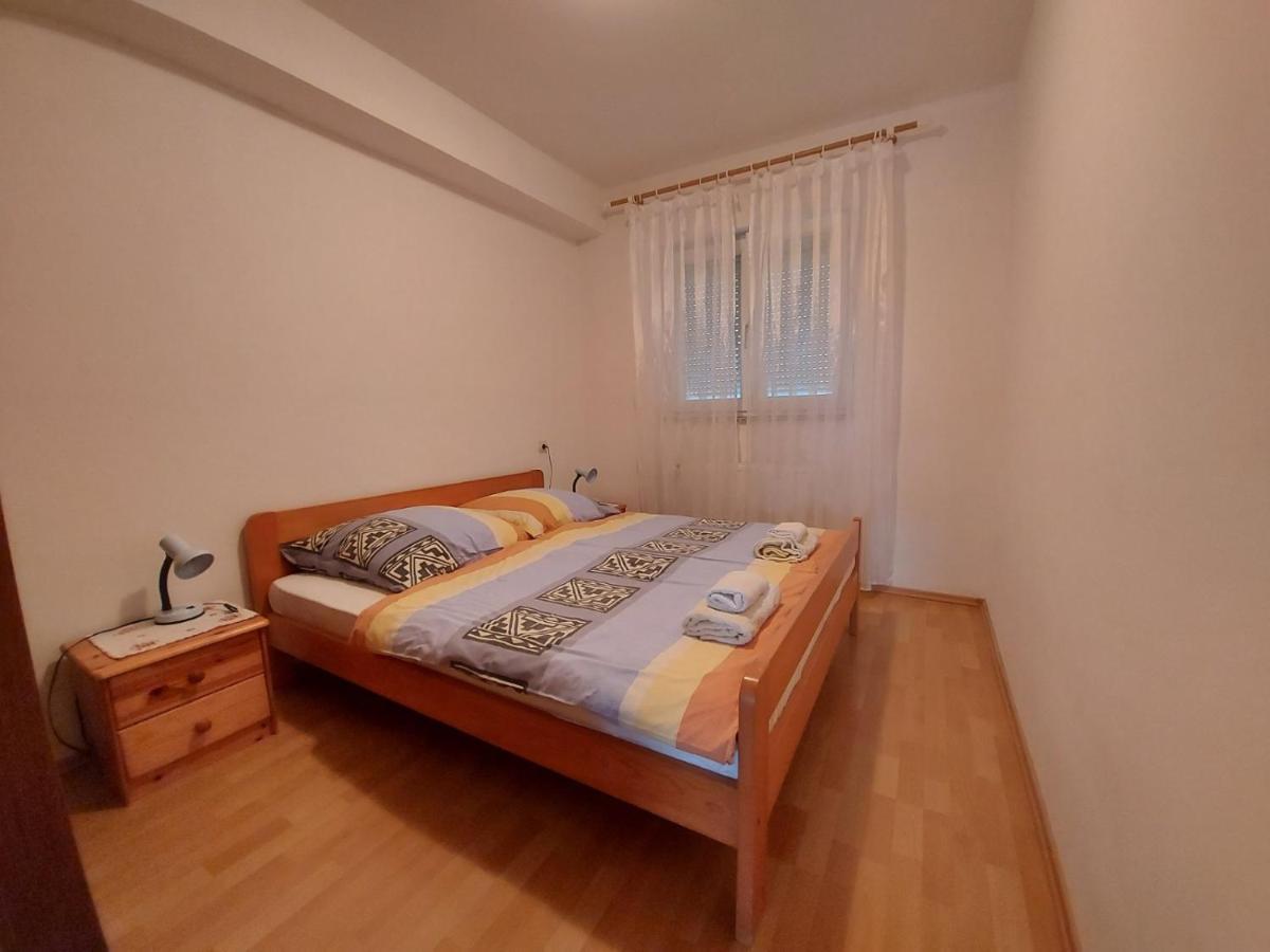 Apartment Pezic Krk Town Esterno foto