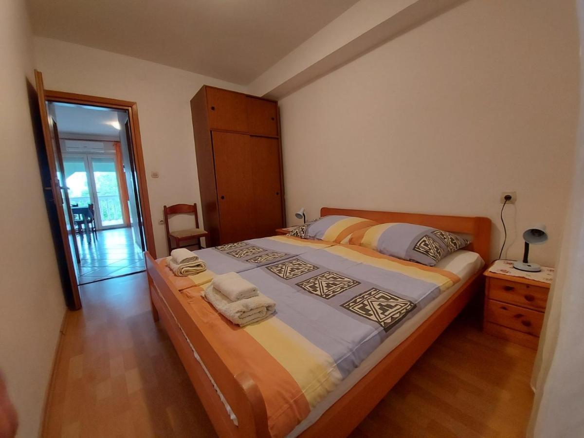 Apartment Pezic Krk Town Esterno foto