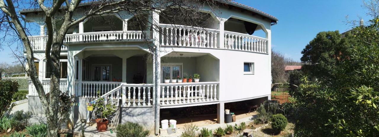 Apartment Pezic Krk Town Esterno foto